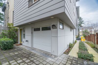 4413 Meridian Avenue N, Seattle, WA 98103 - Photo 35