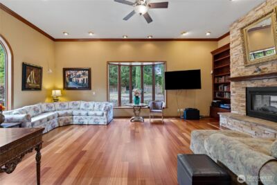 43103 Hilligoss Lane E, Eatonville, WA 98328 - Photo 12