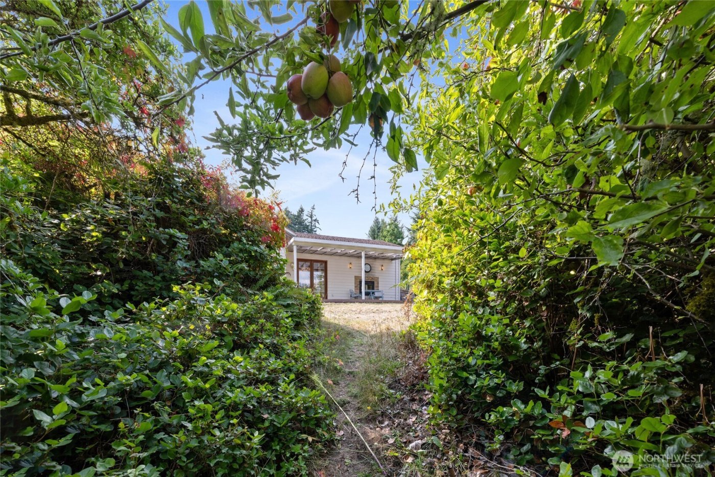 43103 Hilligoss Lane E, Eatonville, WA 98328