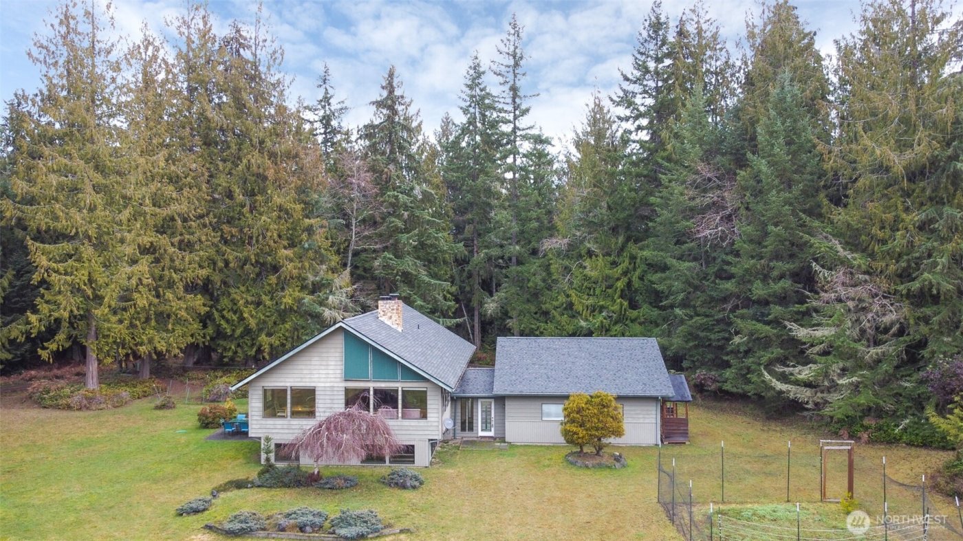 3547 Deer Park Road , Port Angeles, WA 98362