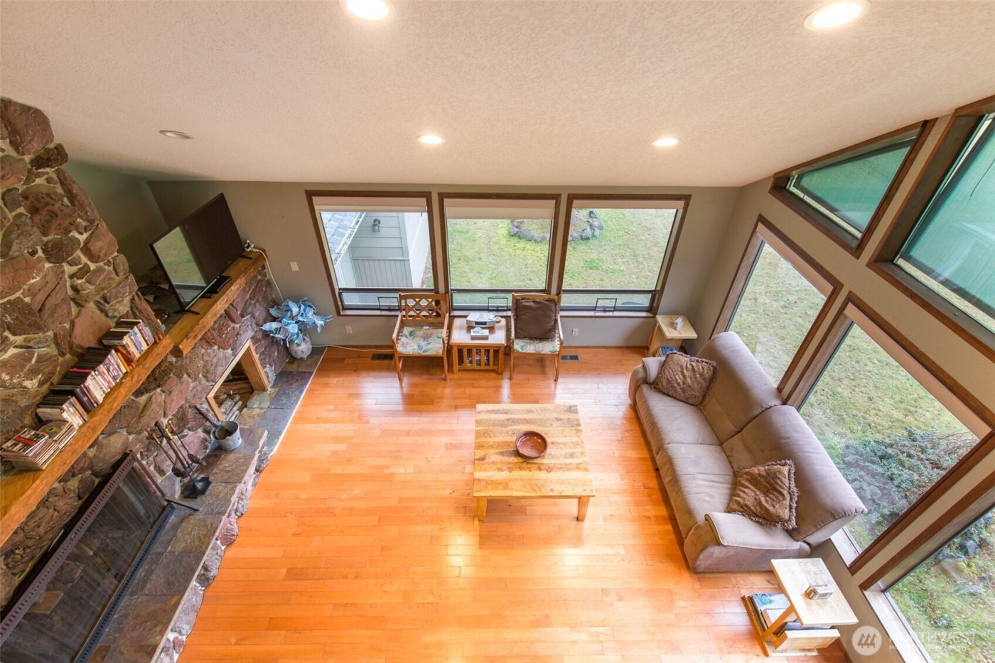 3547 Deer Park Road , Port Angeles, WA 98362