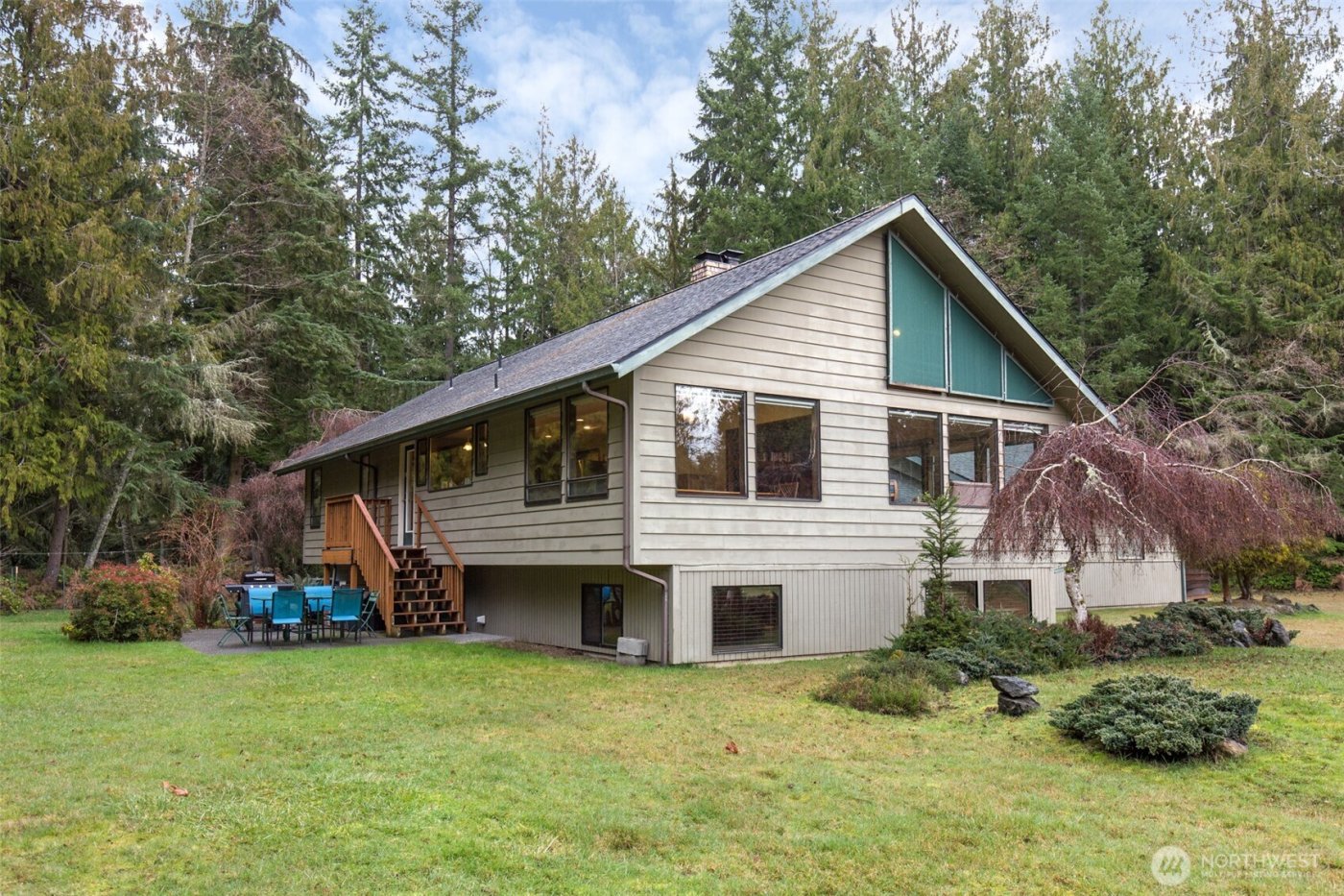 3547 Deer Park Road , Port Angeles, WA 98362