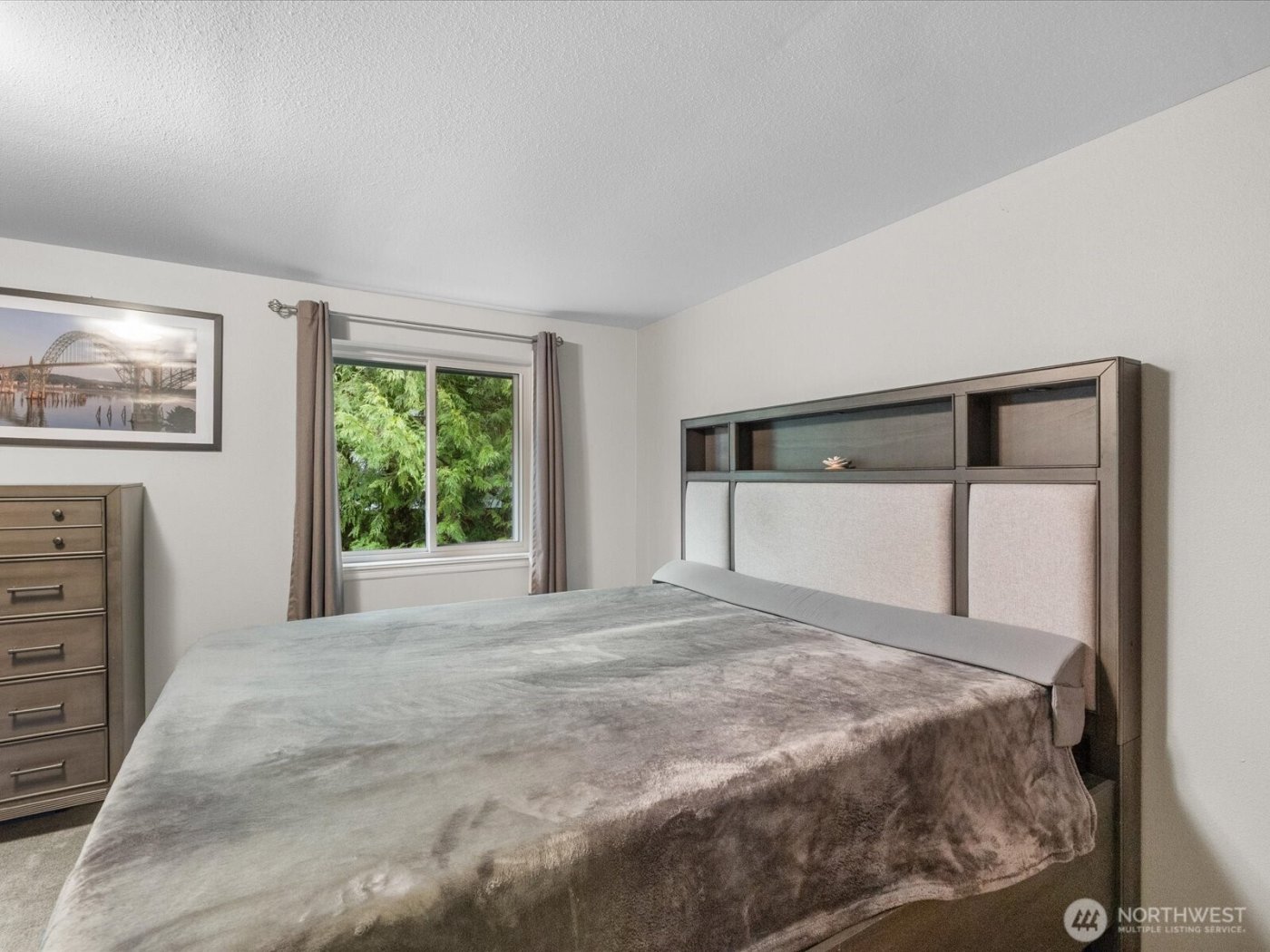 21227 76th Avenue W #B8, Edmonds, WA 98026