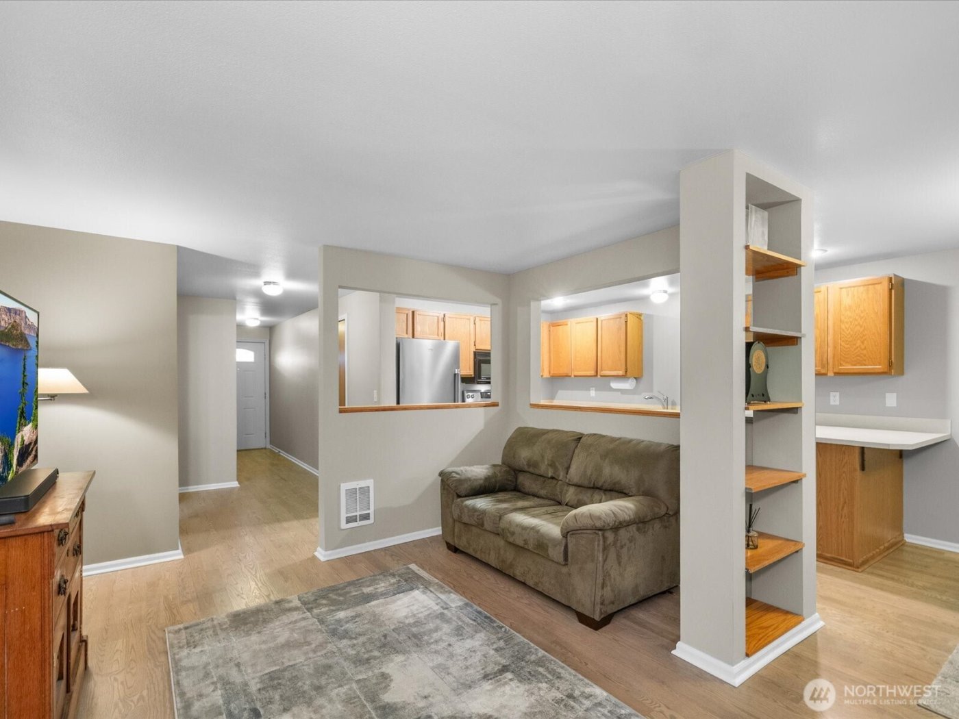 21227 76th Avenue W #B8, Edmonds, WA 98026