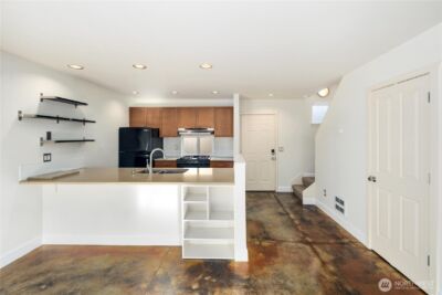 112 22nd Avenue #B, Seattle, WA 98122 - Photo 9