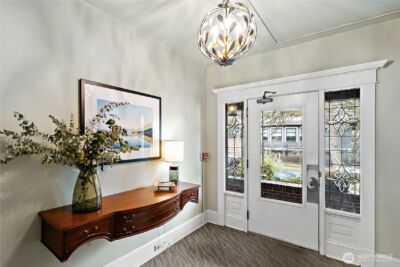 904 E Miller Street #3, Seattle, WA 98102 - Photo 2