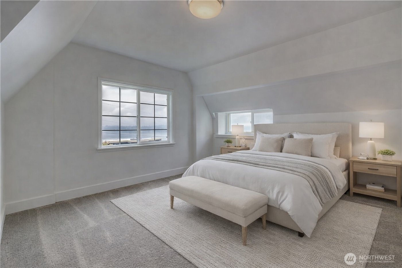 424 8th Avenue W, Kirkland, WA 98033