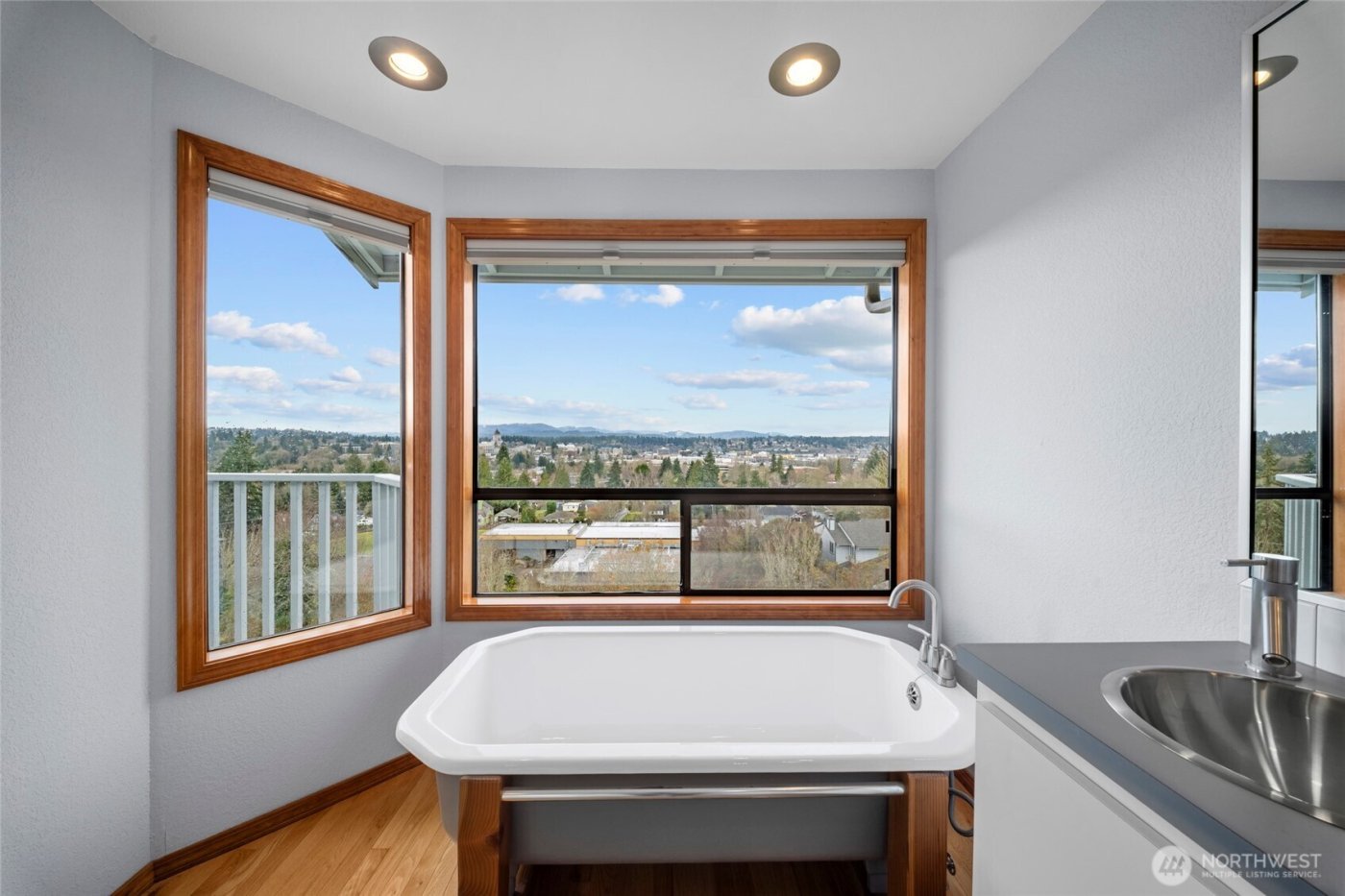 817 McCormick Street SE, Olympia, WA 98501