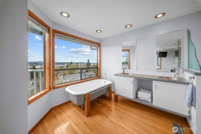 817 McCormick Street SE, Olympia, WA 98501 - Photo 4