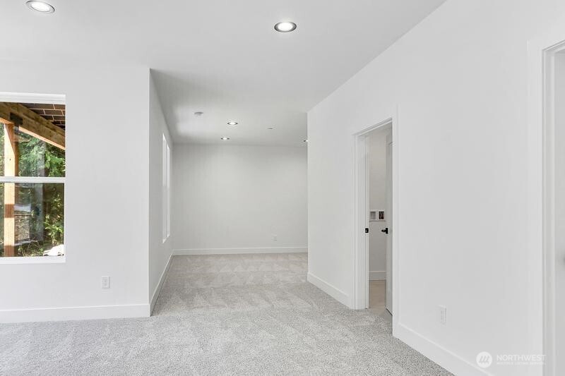 5921 164th Street SW, Lynnwood, WA 98037