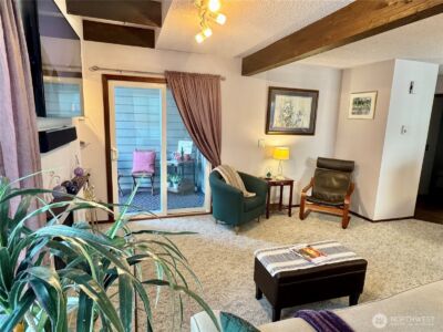 3015 127th Place SE #N-21, Bellevue, WA 98005 - Photo 4