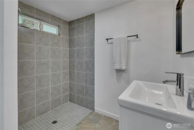 11517 155 Avenue SE, Renton, WA 98059 - Photo 16