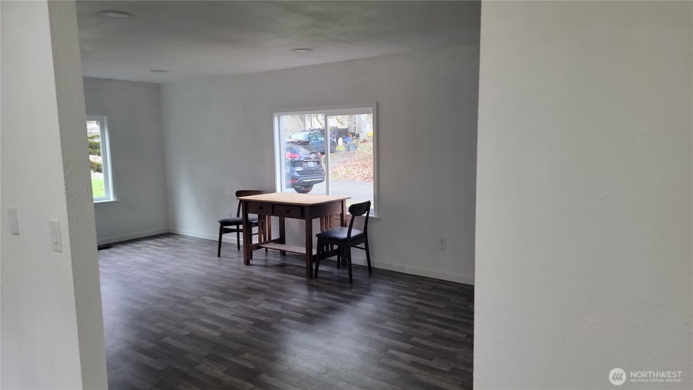 11517 155 Avenue SE, Renton, WA 98059