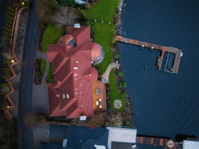 17765 Beach Drive NE, Lake Forest Park, WA 98155 - Photo 4