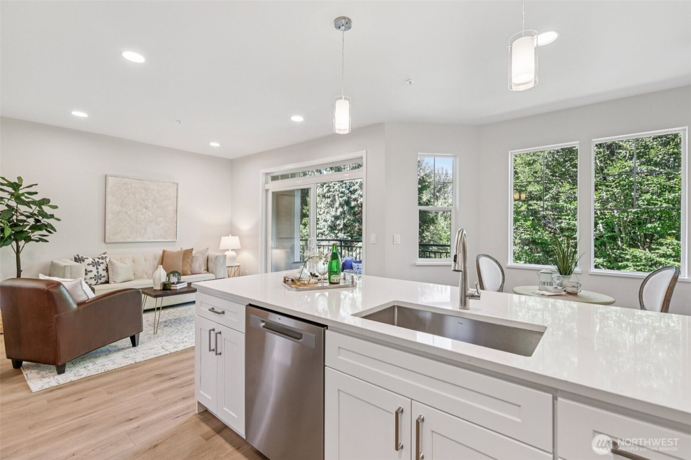 2840 139th Avenue SE #15, Bellevue, WA 98005