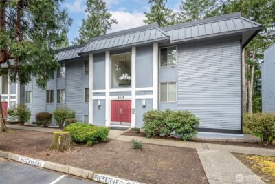 8539 Zircon Drive SW #76, Lakewood, WA 98498