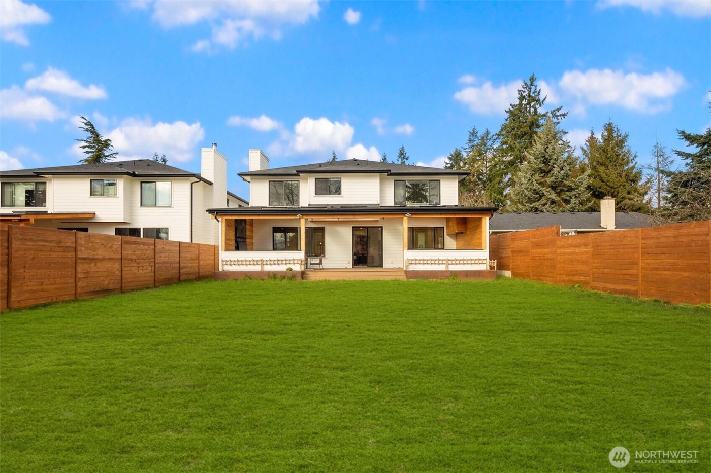 2411 SW 346th Street , Federal Way, WA 98023