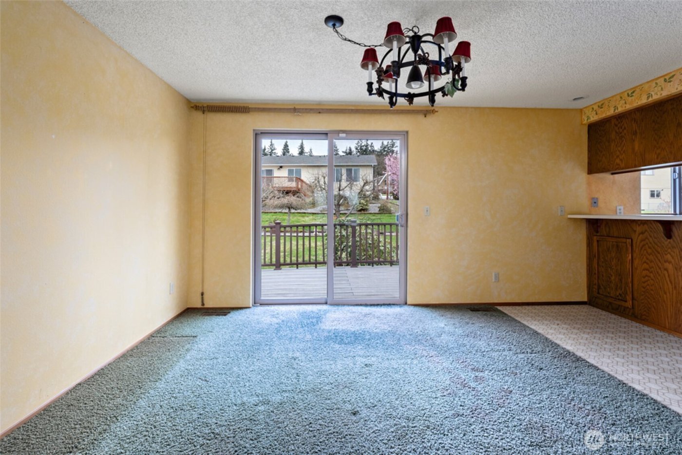 542 Dugualla Rd , Oak Harbor, WA 98277