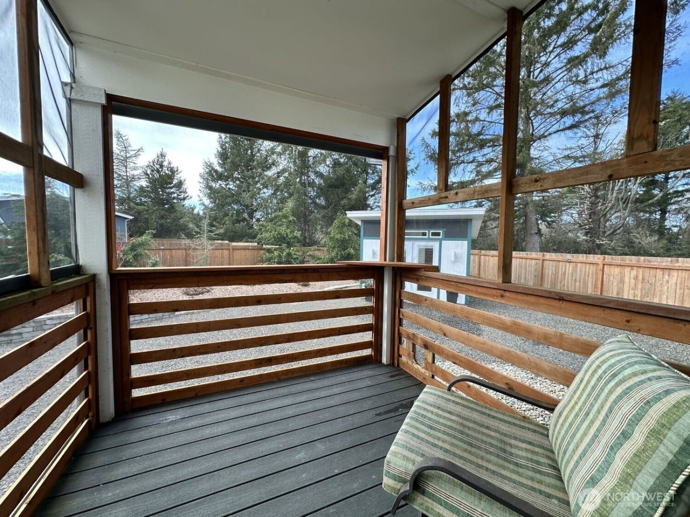 638 Rainbow Ct NE , Ocean Shores, WA 98569