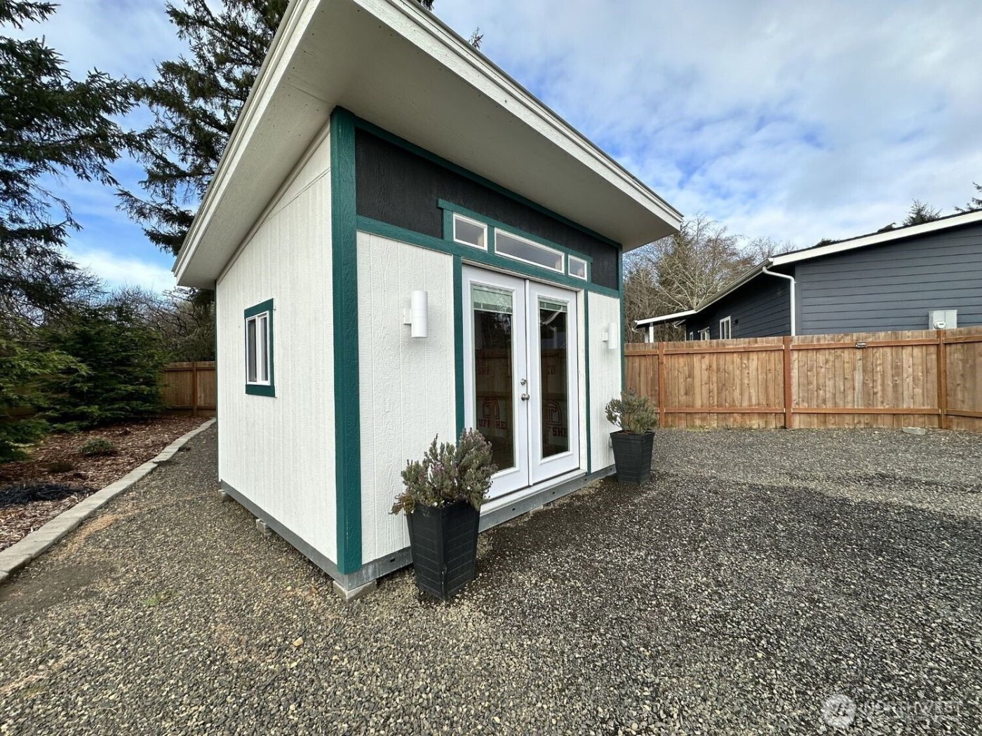 638 Rainbow Ct NE , Ocean Shores, WA 98569