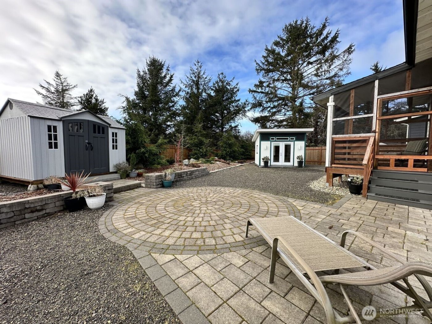 638 Rainbow Ct NE , Ocean Shores, WA 98569