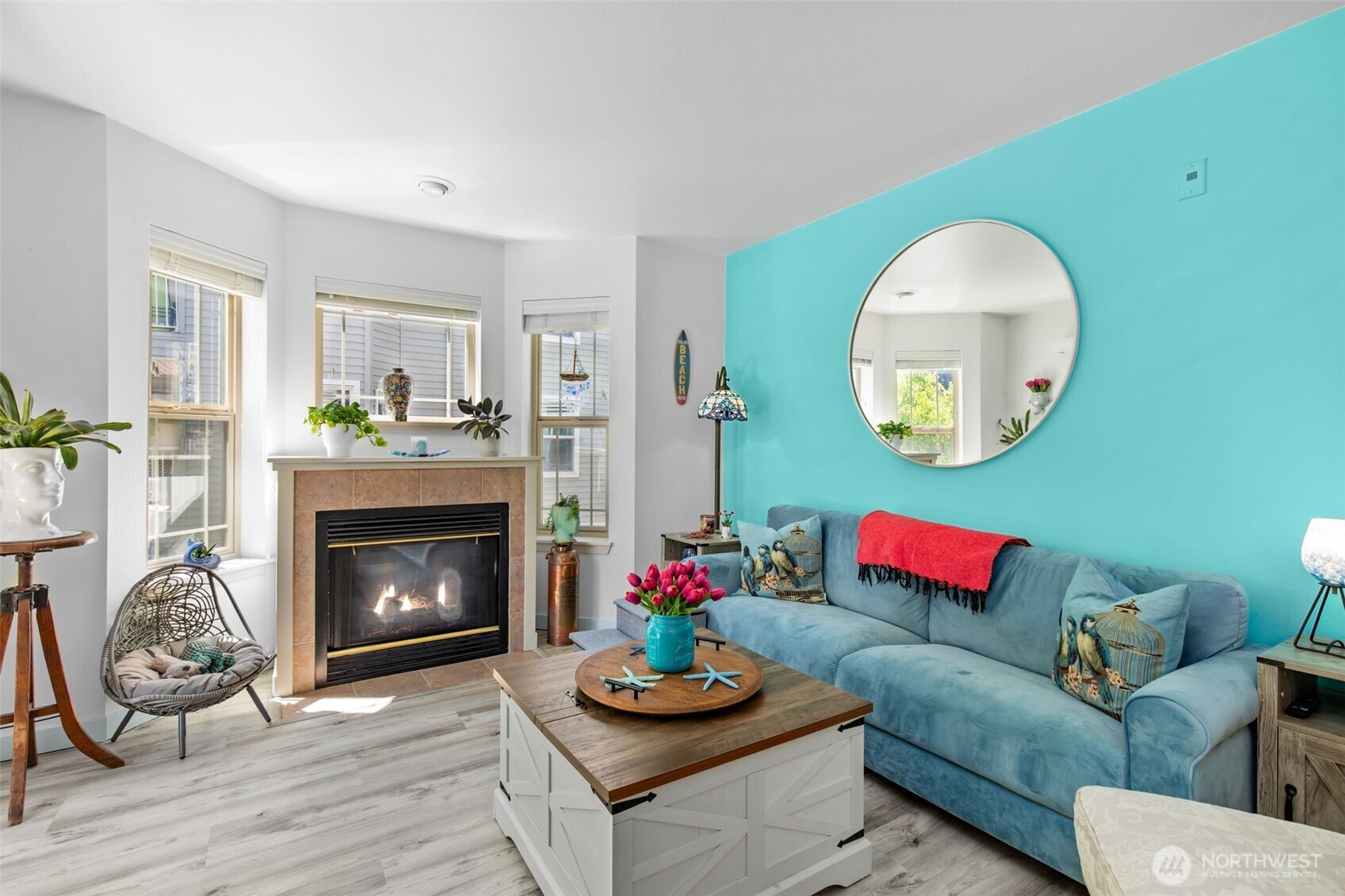 20800 72nd Avenue W #202, Edmonds, WA 98026