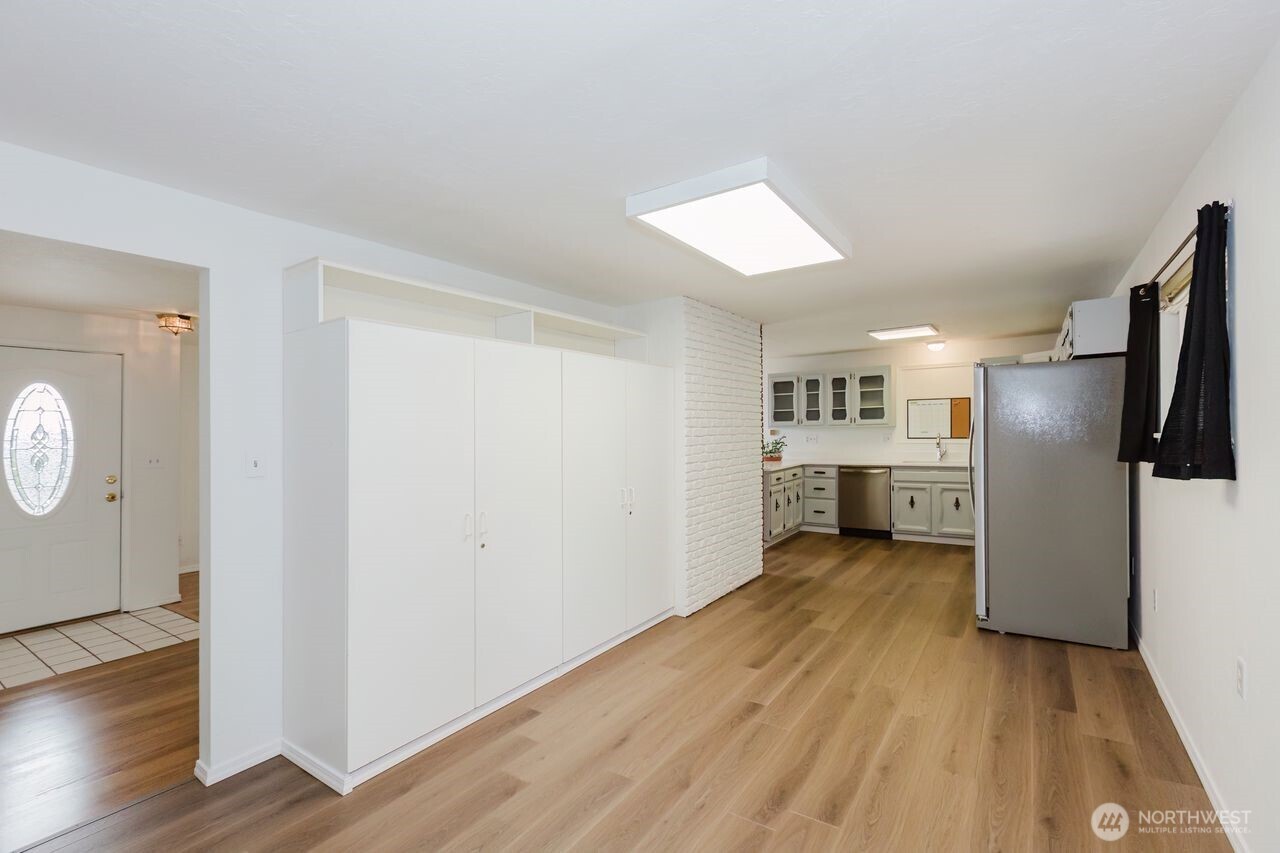 4540 NW Inverness Court , Bremerton, WA 98312