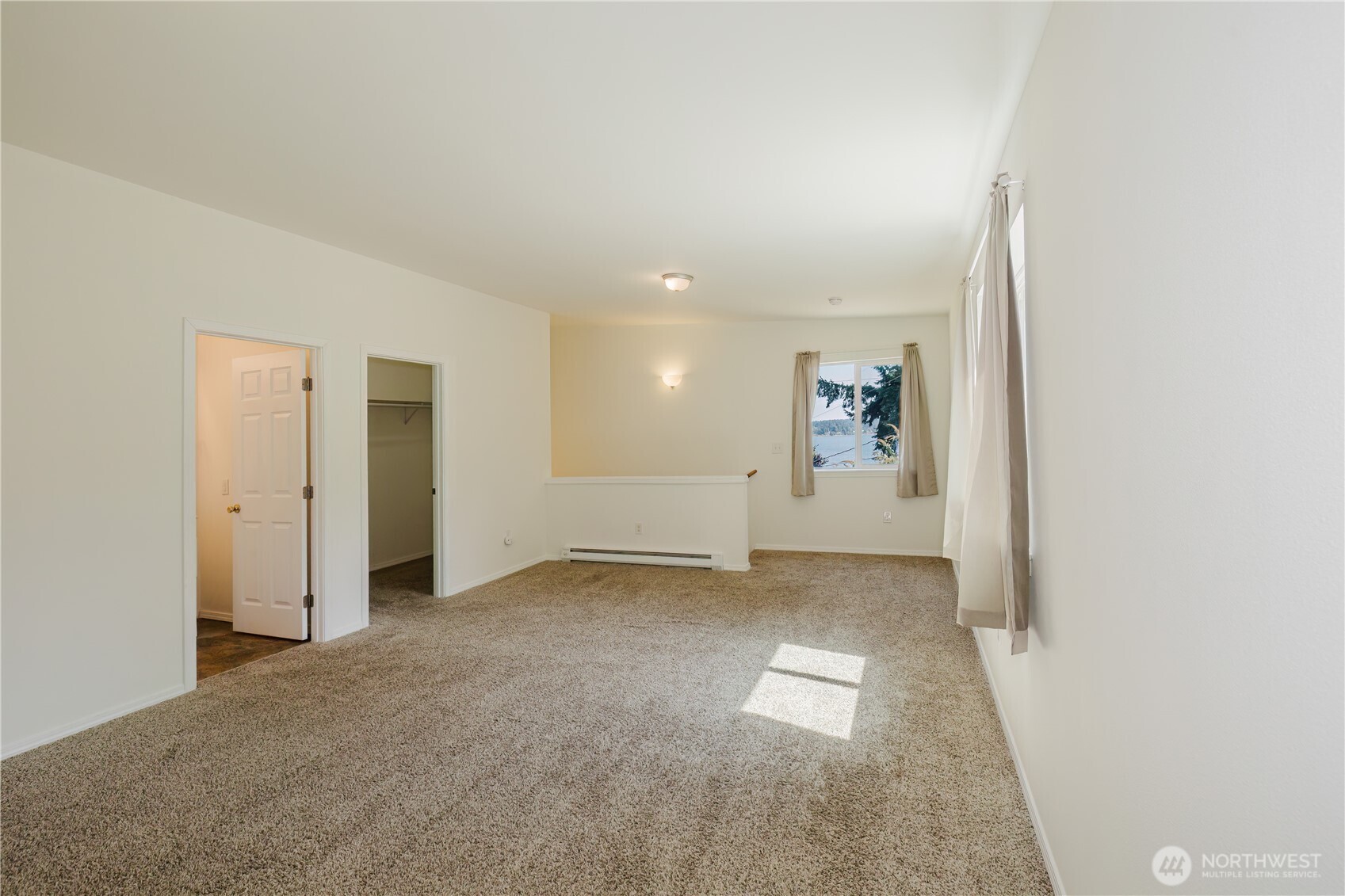 4540 NW Inverness Court , Bremerton, WA 98312