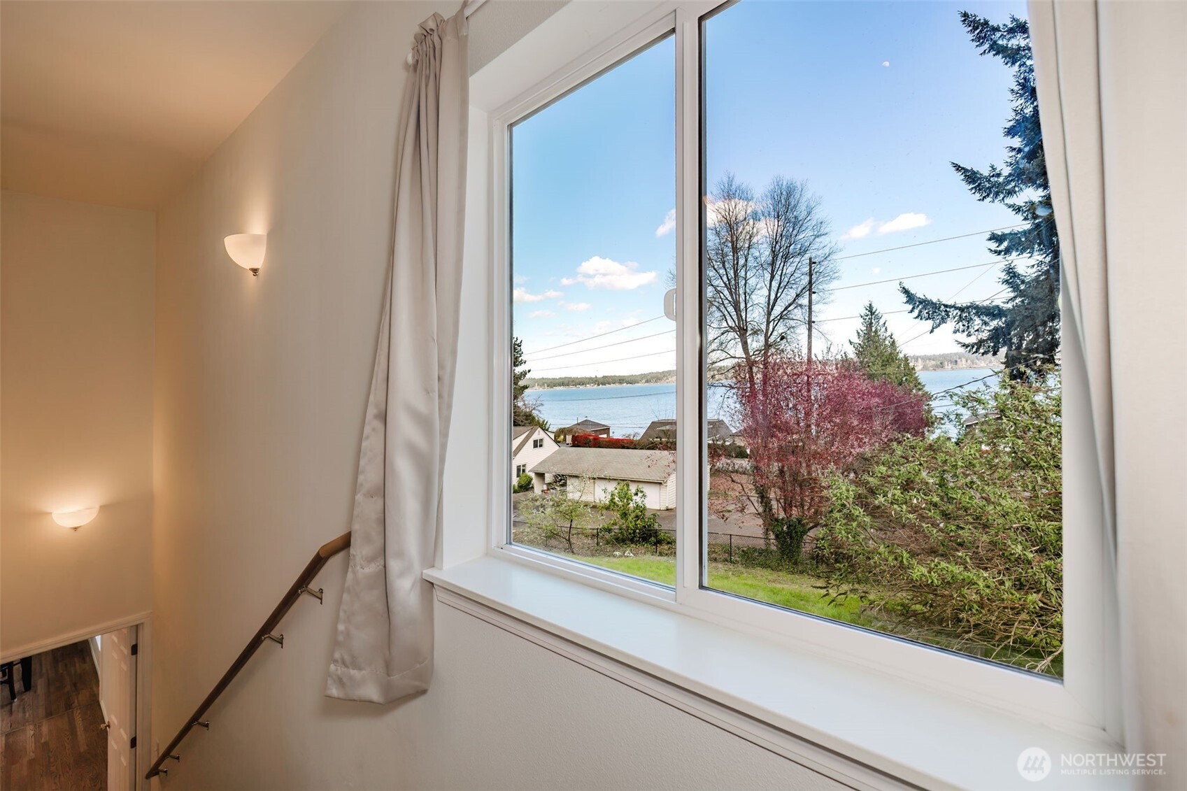 4540 NW Inverness Court , Bremerton, WA 98312