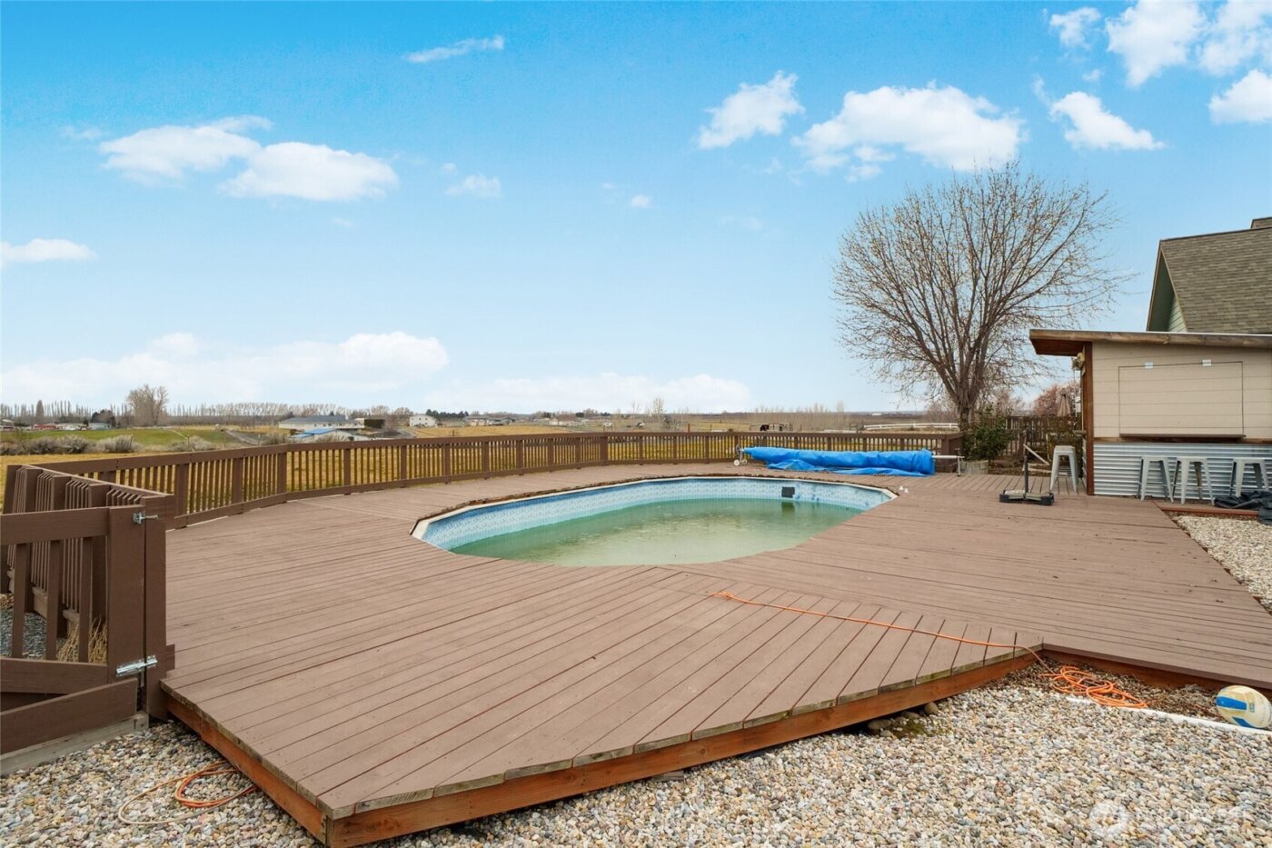 4997 NE Road 7.5 , Moses Lake, WA 98837