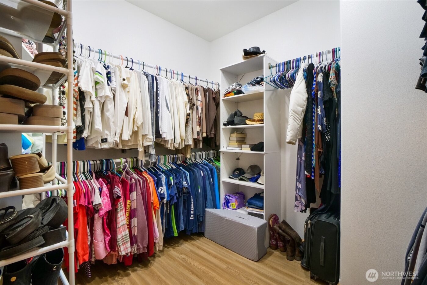 4997 NE Road 7.5 , Moses Lake, WA 98837