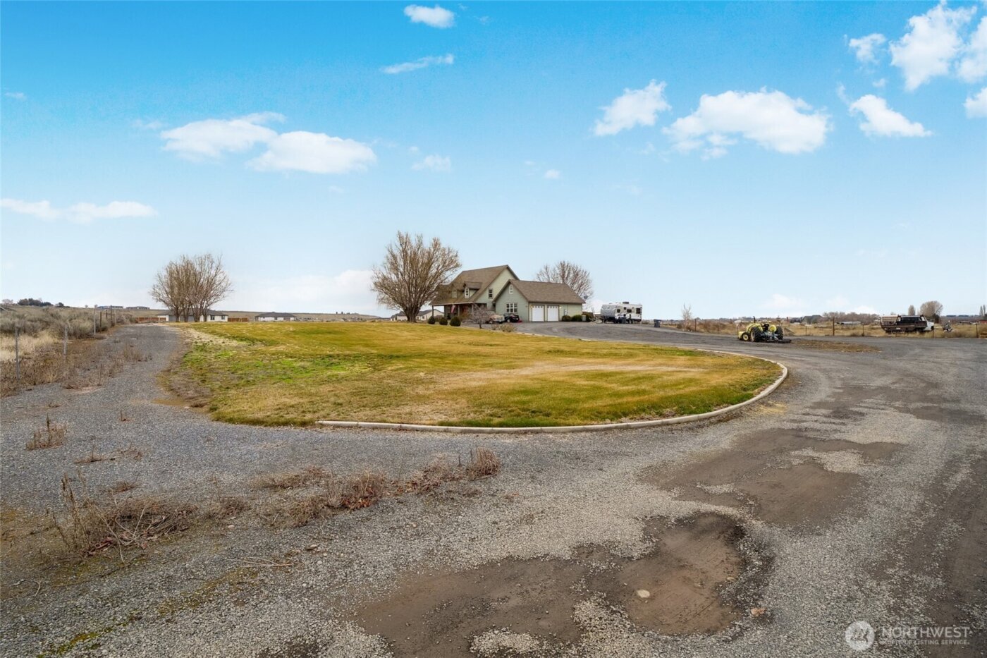 4997 NE Road 7.5 , Moses Lake, WA 98837