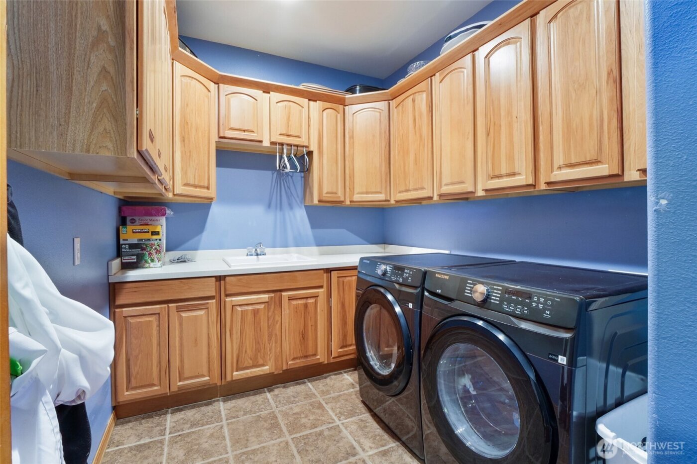 4997 NE Road 7.5 , Moses Lake, WA 98837