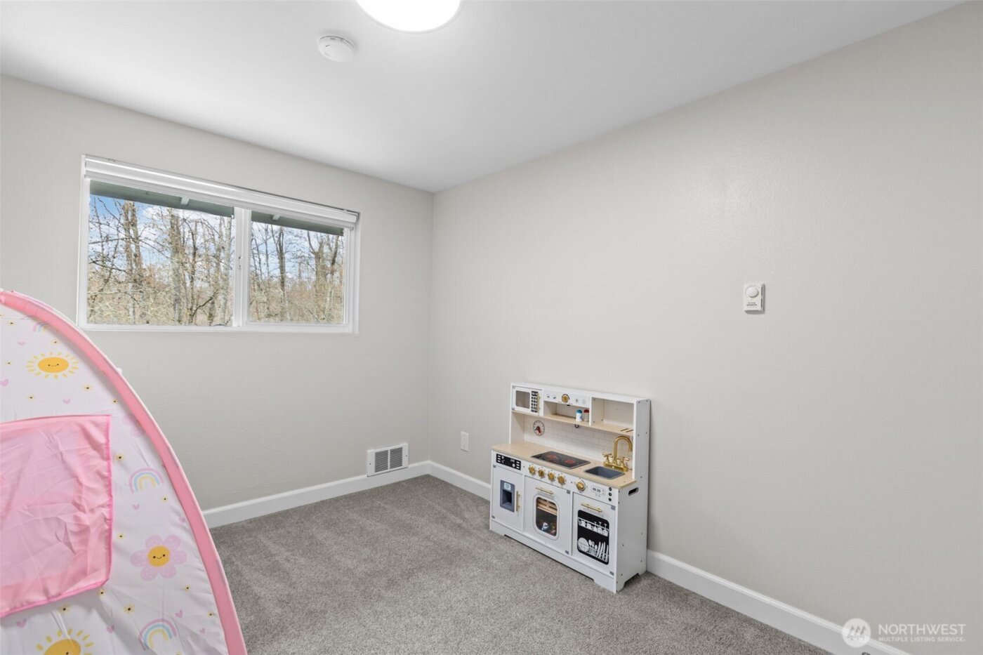 16026 22nd Avenue W, Lynnwood, WA 98087