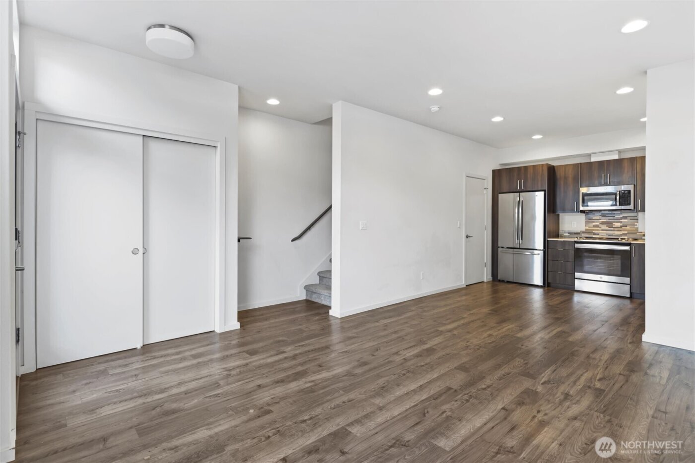 6917 Carleton Ave S #B, Seattle, WA 98108