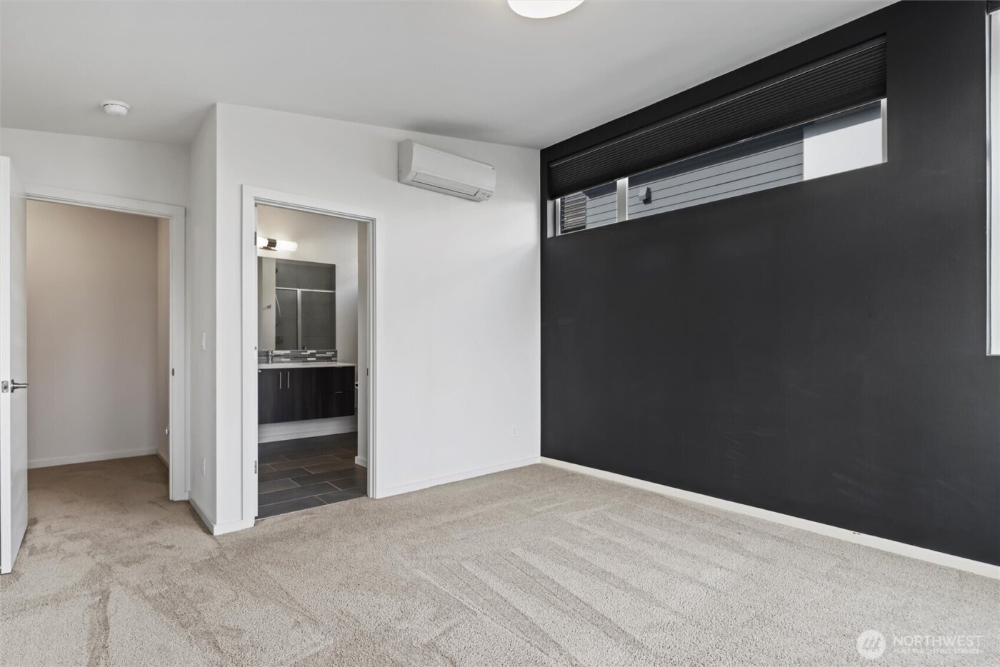 6917 Carleton Ave S #B, Seattle, WA 98108