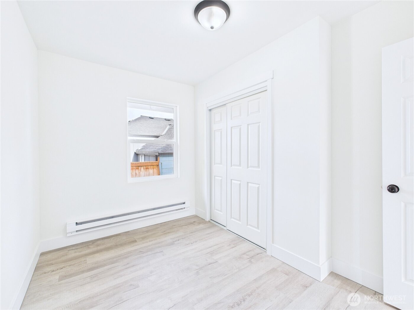 305 Meadow Avenue N, Renton, WA 98057-5722