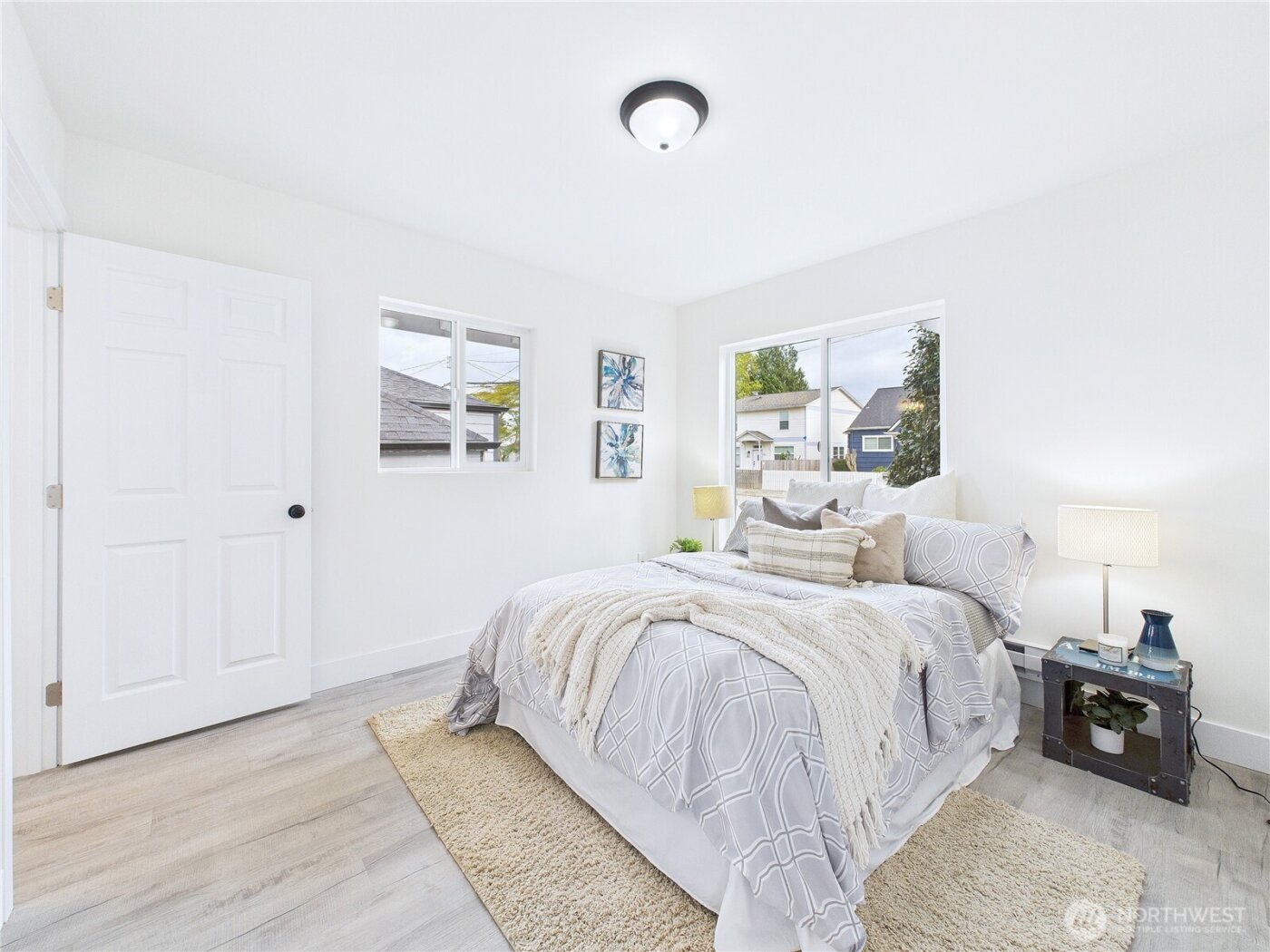 305 Meadow Avenue N, Renton, WA 98057-5722