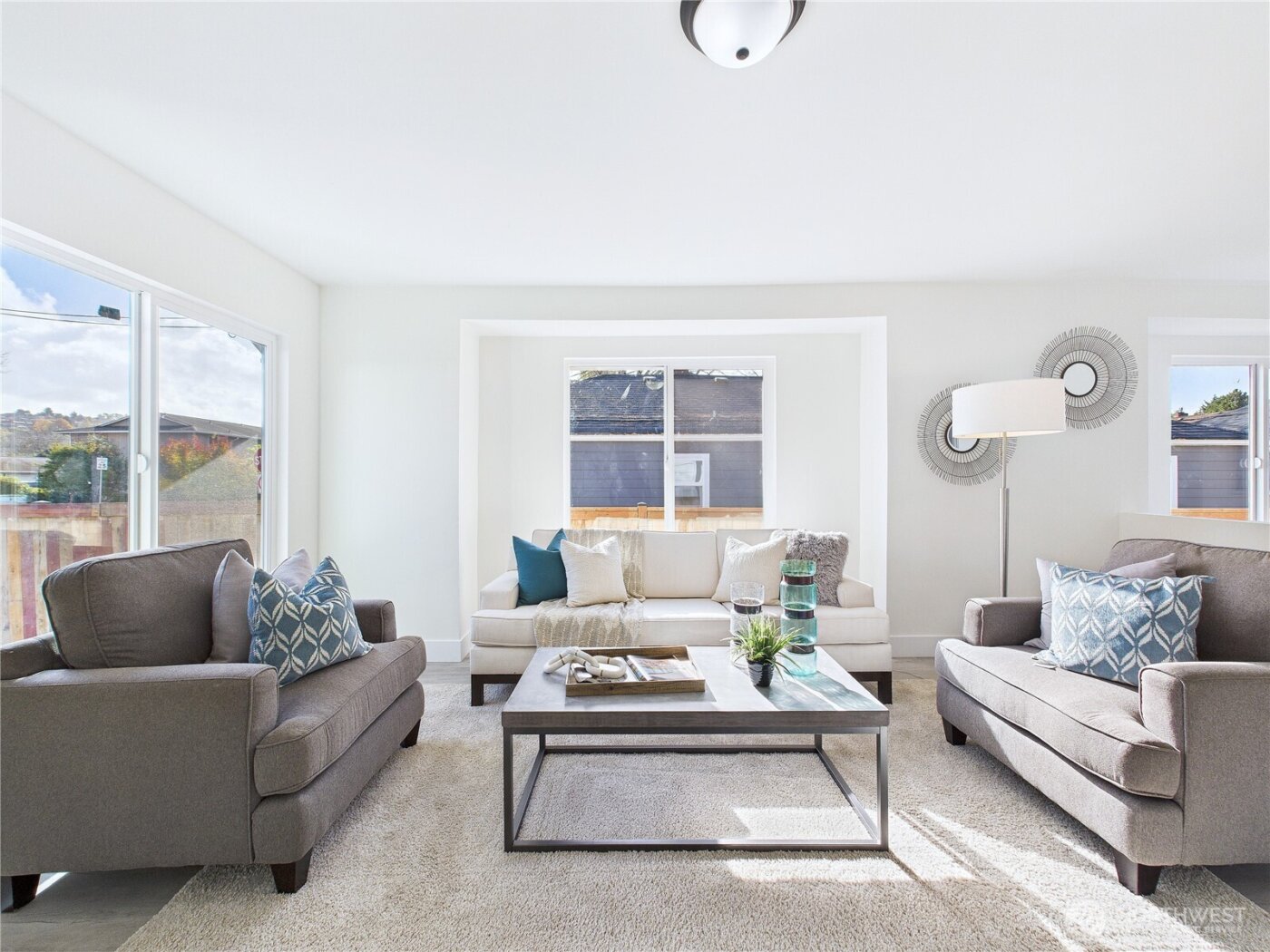 305 Meadow Avenue N, Renton, WA 98057-5722