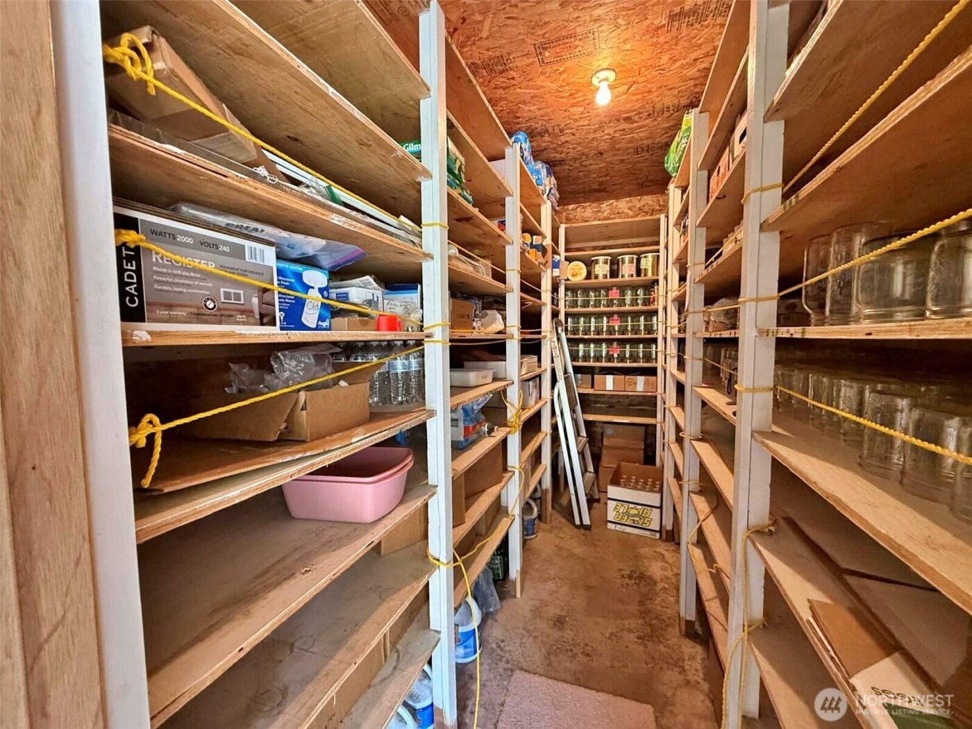 246 Calvin Road , Cinebar, WA 98533