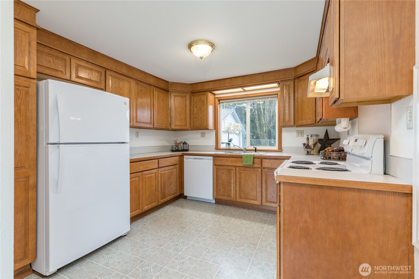 9229 S 200th Street , Kent, WA 98031