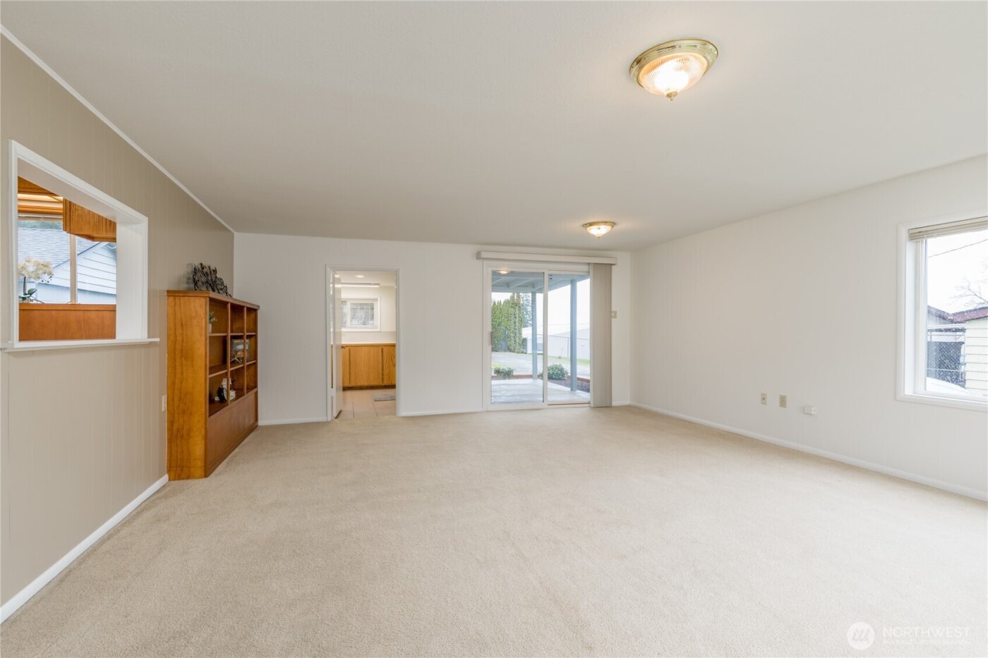 9229 S 200th Street , Kent, WA 98031