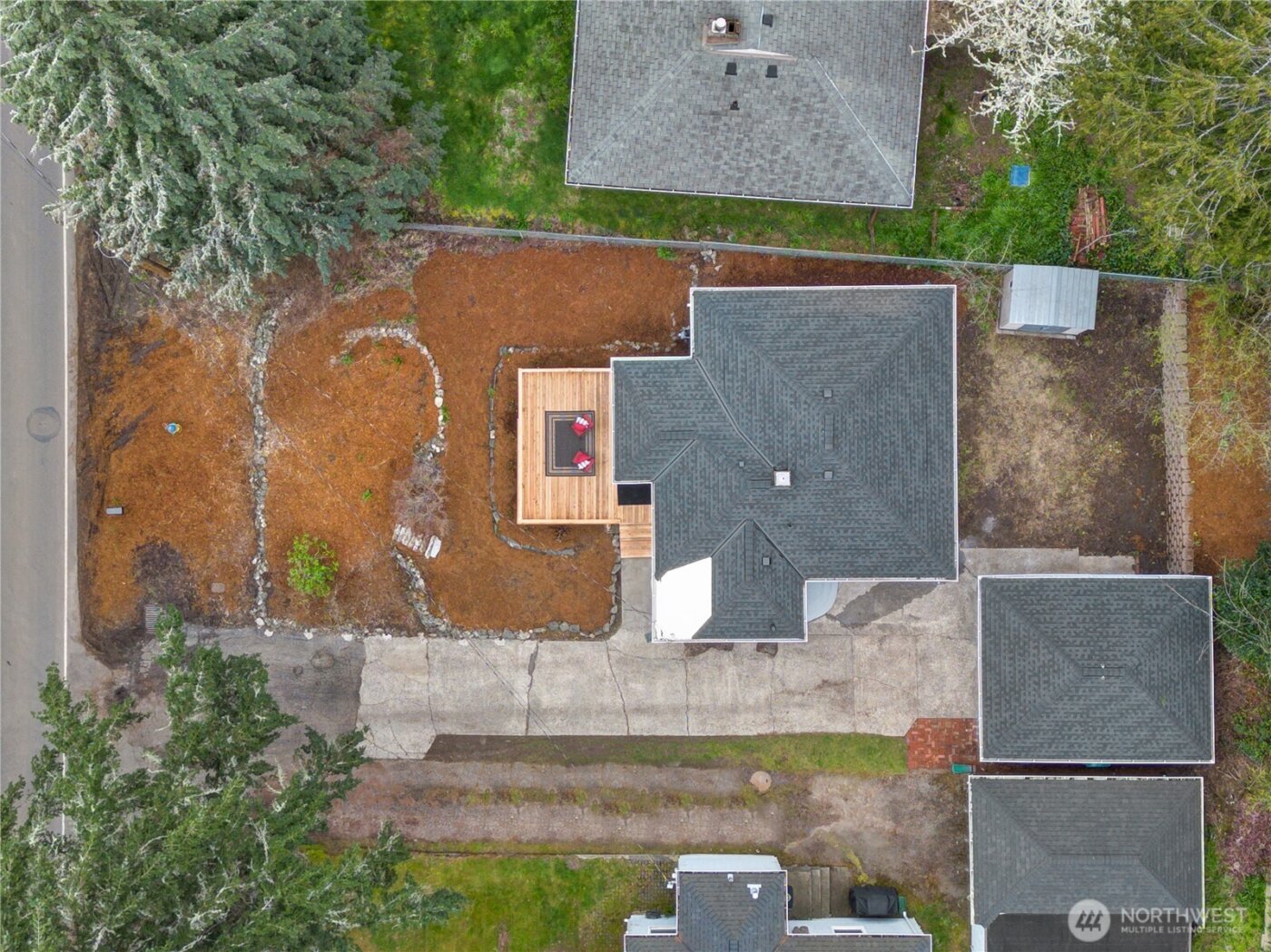 2450 Marine Drive , Bremerton, WA 98312