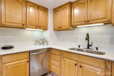 2450 Marine Drive , Bremerton, WA 98312 - Photo 10
