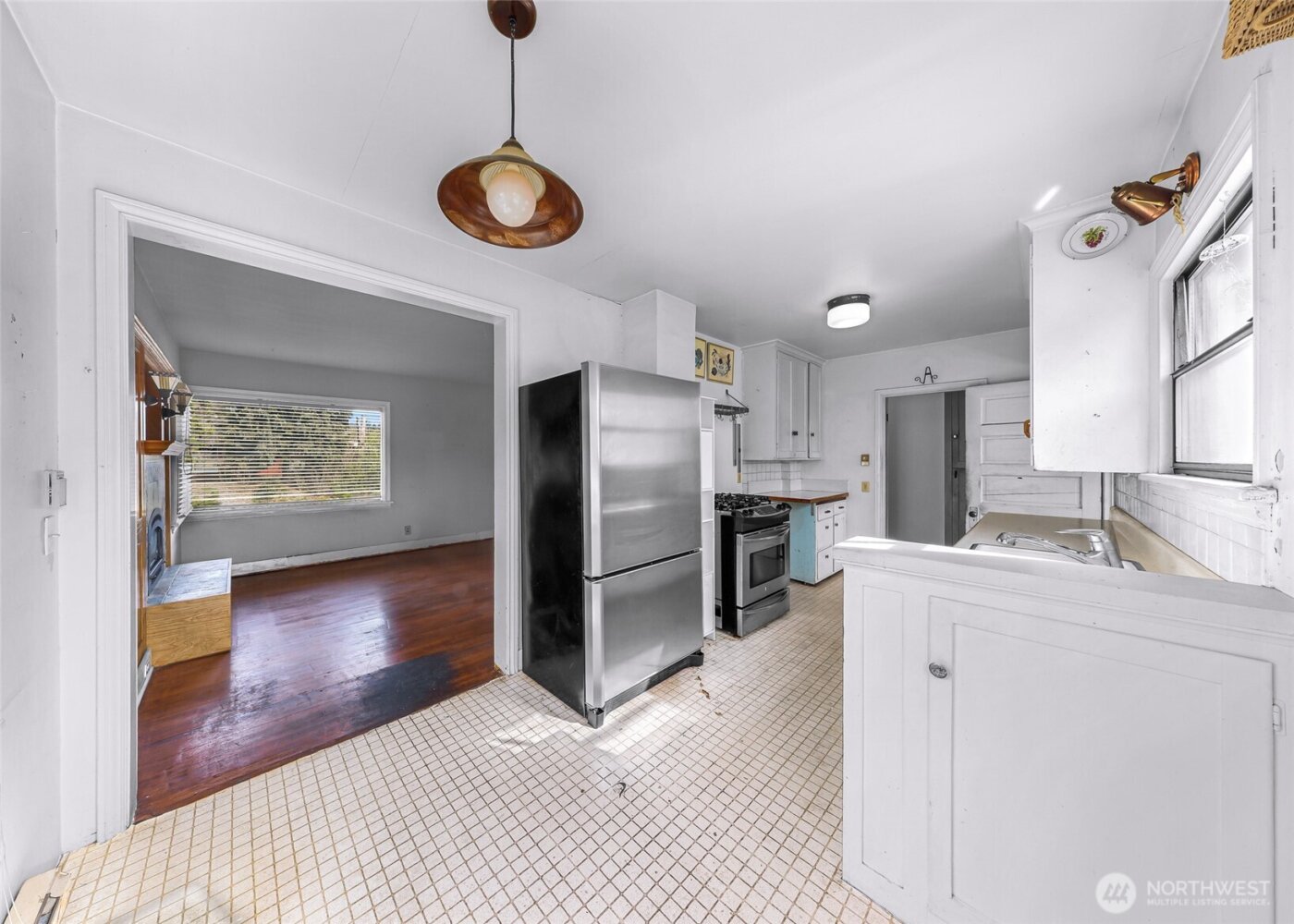 809 W Connecticut Street , Bellingham, WA 98225