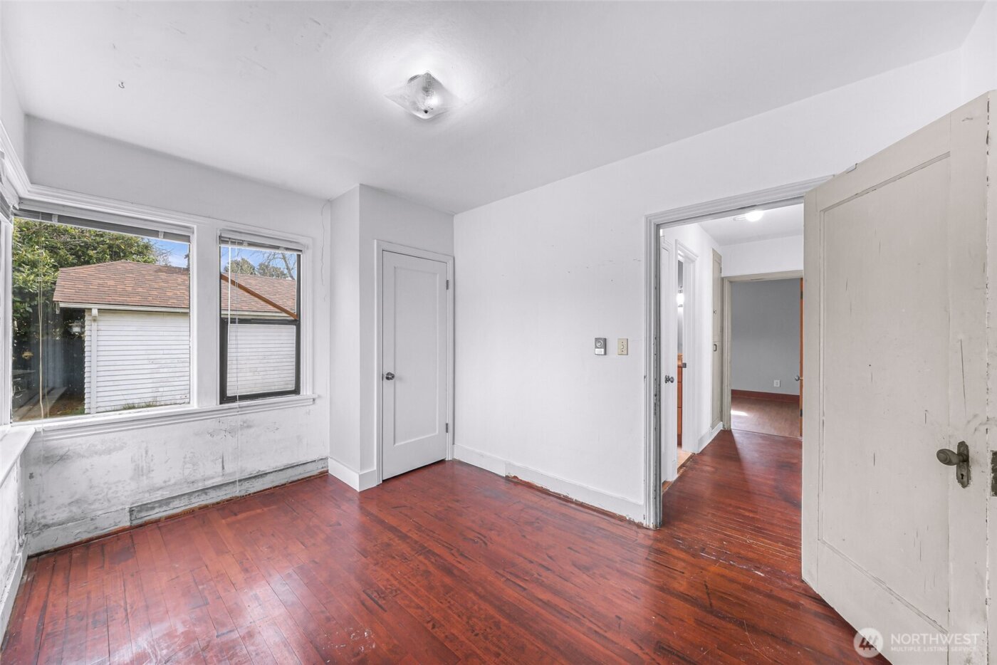 809 W Connecticut Street , Bellingham, WA 98225