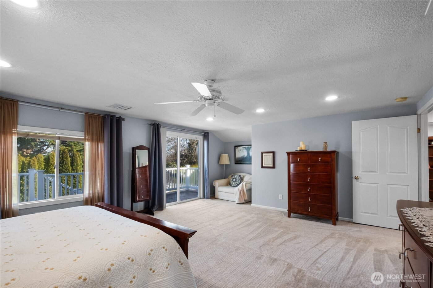 4013 N Whitman Street , Tacoma, WA 98407