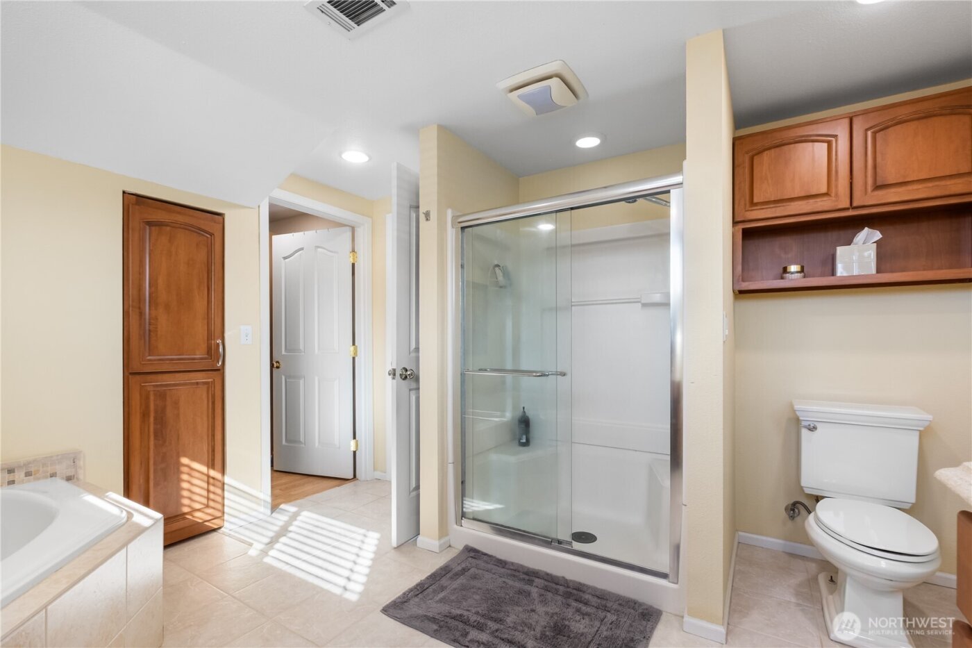 4013 N Whitman Street , Tacoma, WA 98407