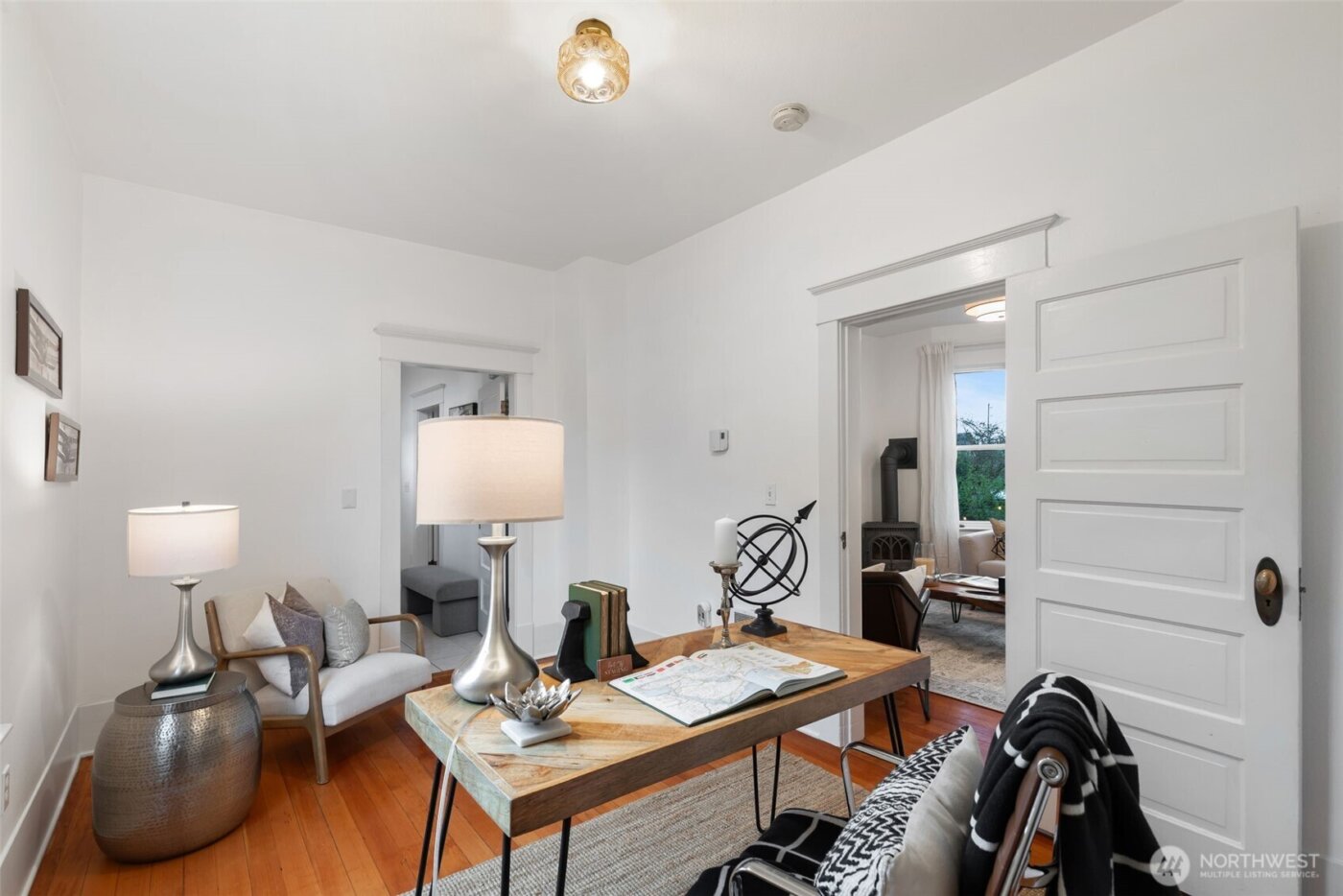 2128 S Ainsworth Avenue , Tacoma, WA 98405