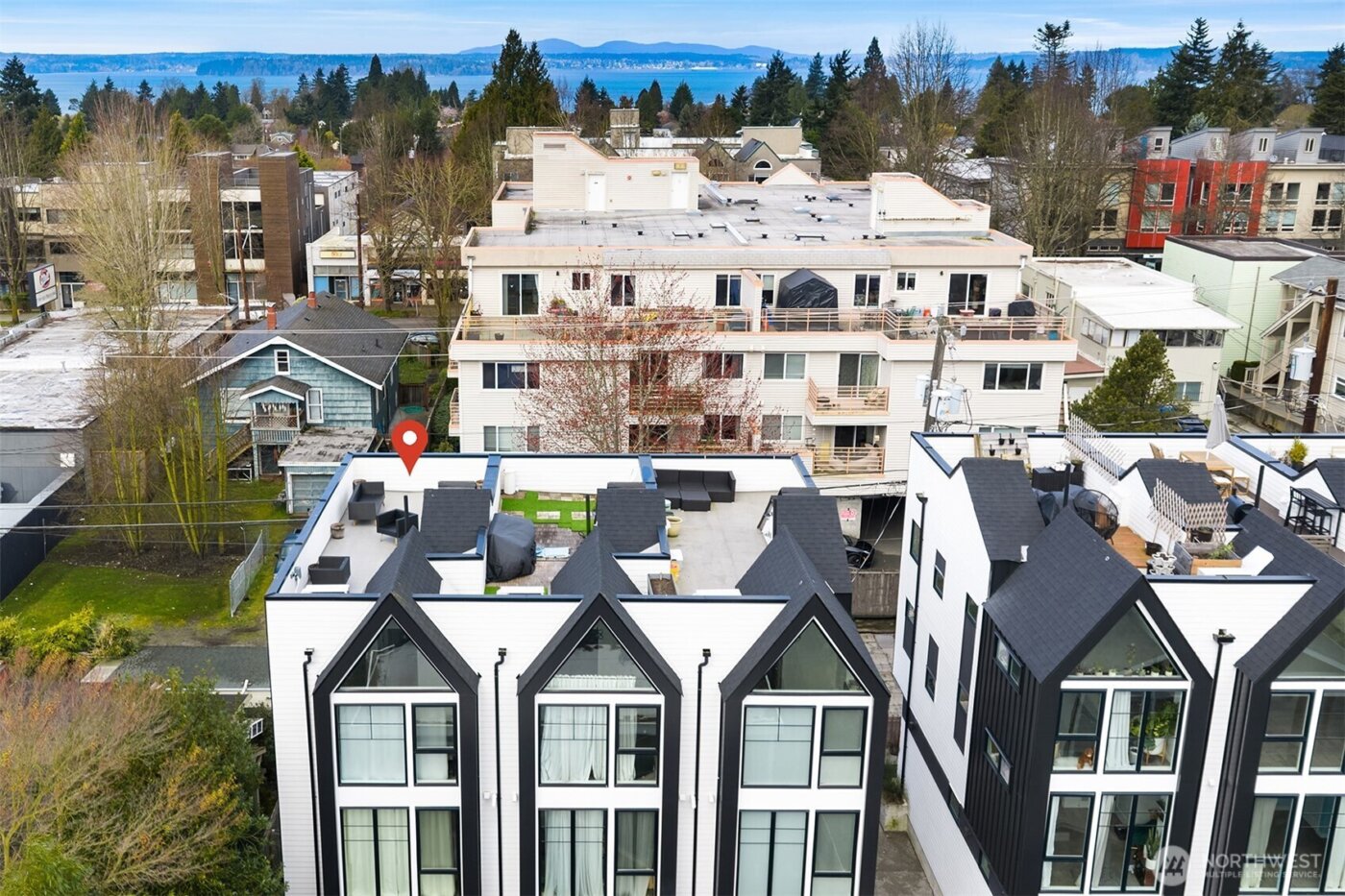 6041 42nd Avenue SW, Seattle, WA 98136